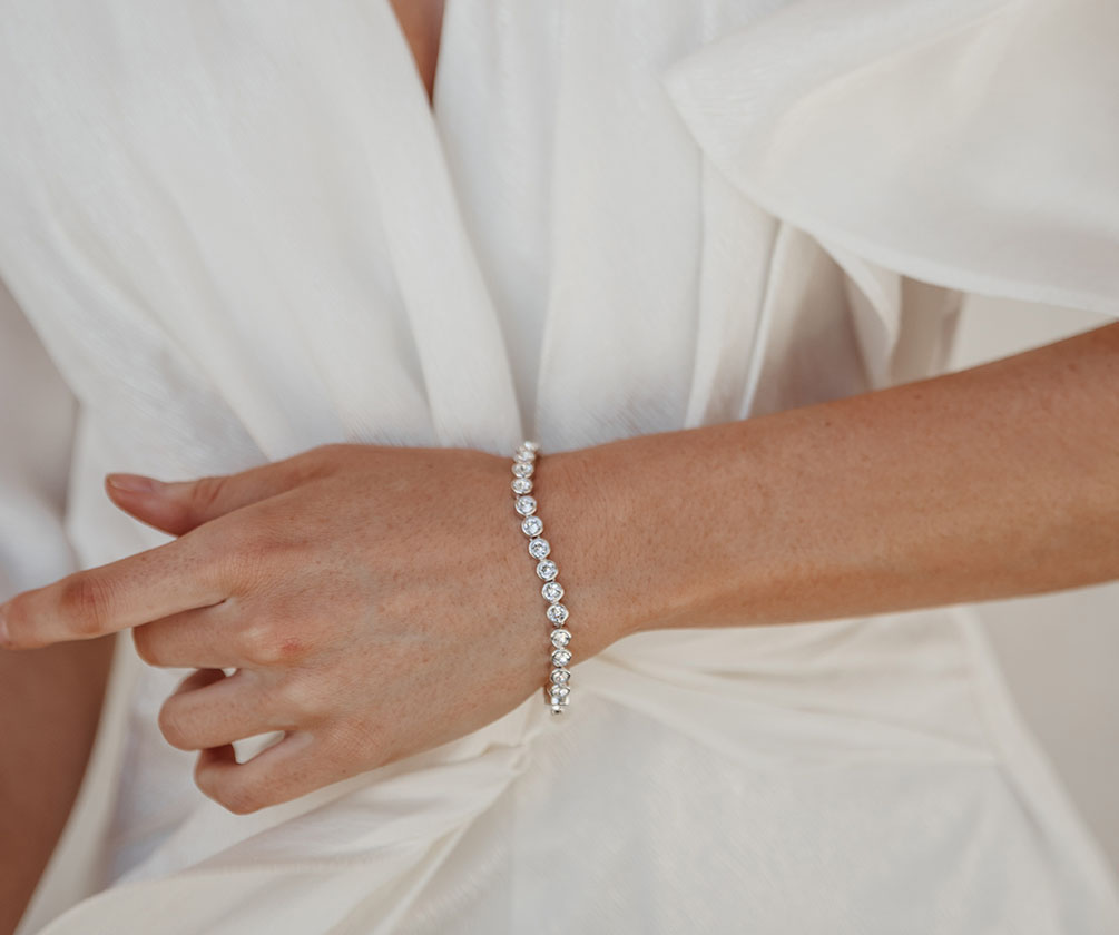 SWEETV Wedding Teardrop Bracelets for Brides Bridesmaids, Crystal Cubic  Zirconia | eBay